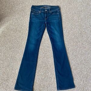 AE American Eagle Outfitters Jeans Kick Boot Size 2 Dark Wash